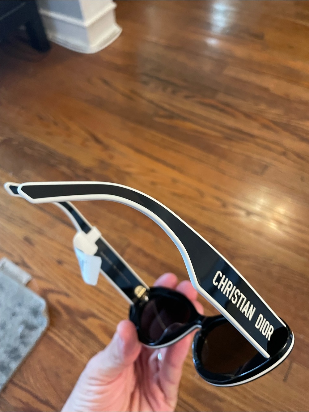 Dior Black Cat-Eye Sunglasses with Gold Trim - Picture 8 of 8